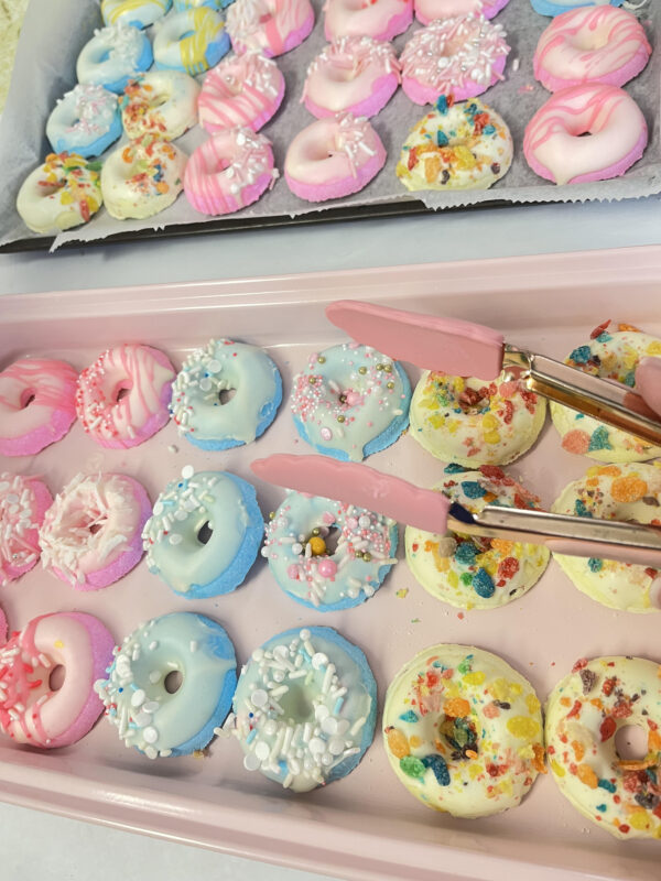 Doughnut Bath Bombs - Image 6