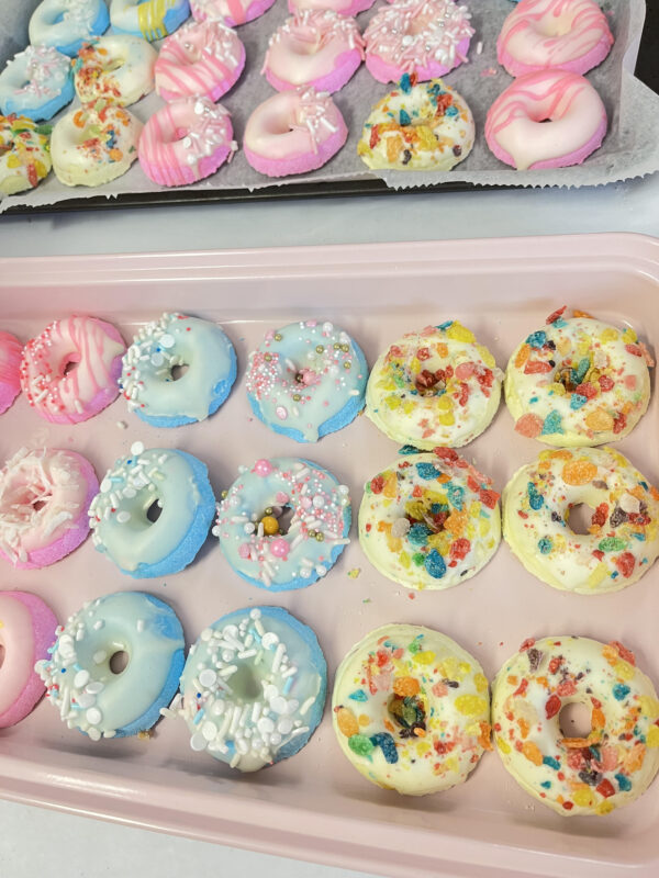 Doughnut Bath Bombs - Image 13